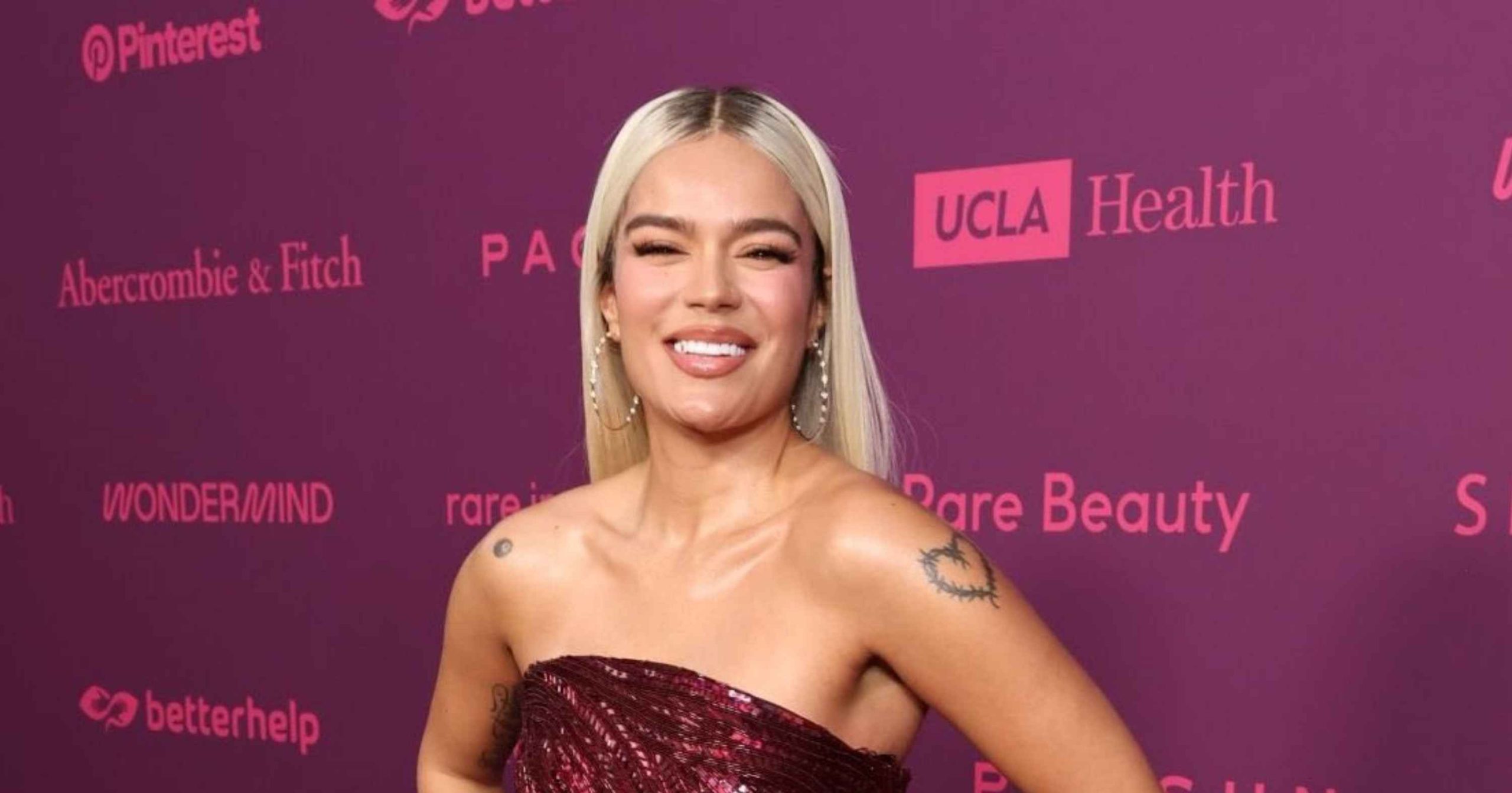 Karol G permite pide disculpas por su canción + 57