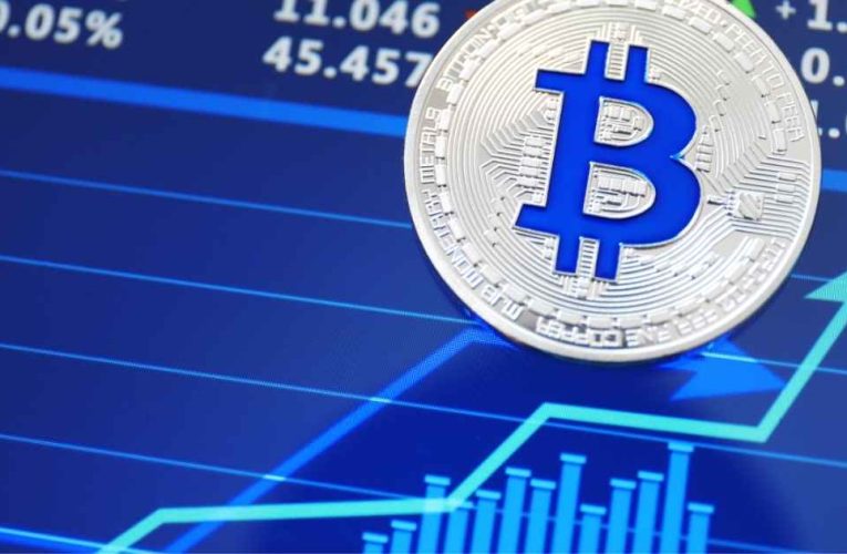 Bitcoin supera los $93,000 dólares